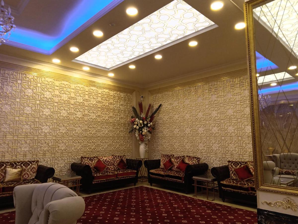 Grand Holiday Hall Pavlodar Exterior foto